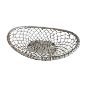 Oval metal basket