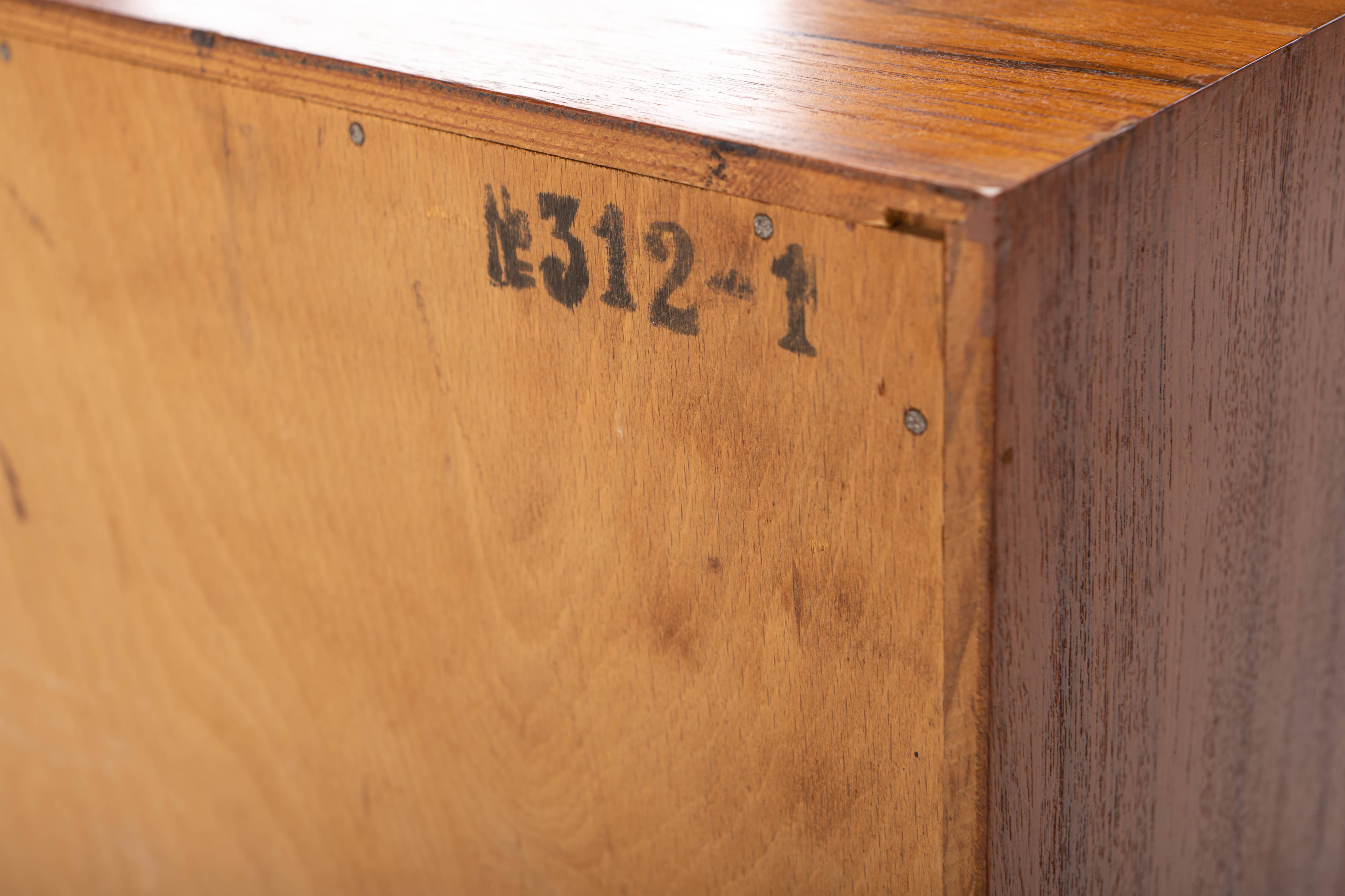 Danish chest of drawers in teak