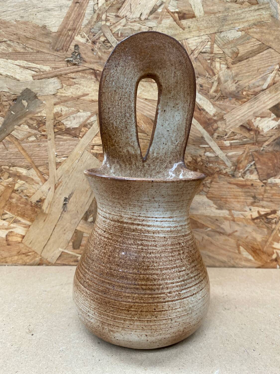 Old dehoux jm wall hanging pot beige sandstone luc en diois