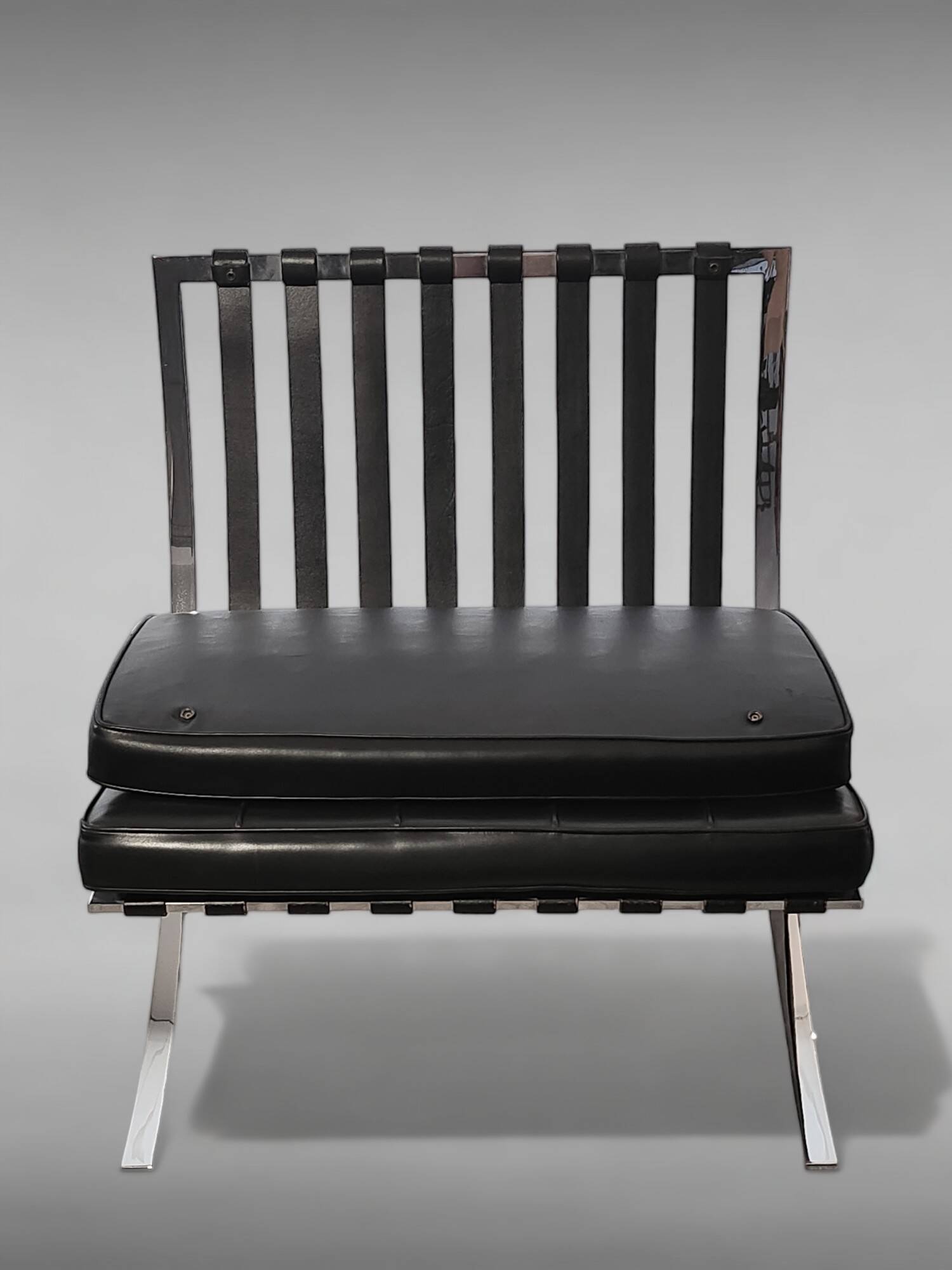 Barcelona Bench - Knoll Edition - Ludwig Mies Van der Rohe