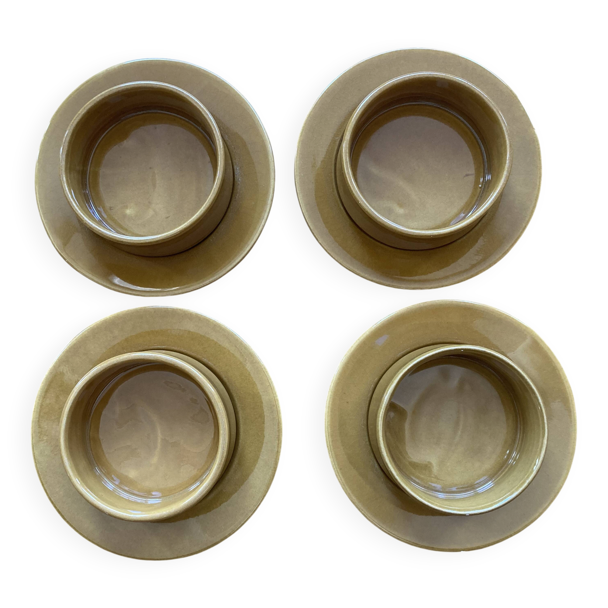 Bowls and ceramic plates from Beauce by Jean Cartier