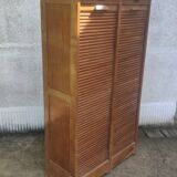 Double filing cabinet, curtain cabinet