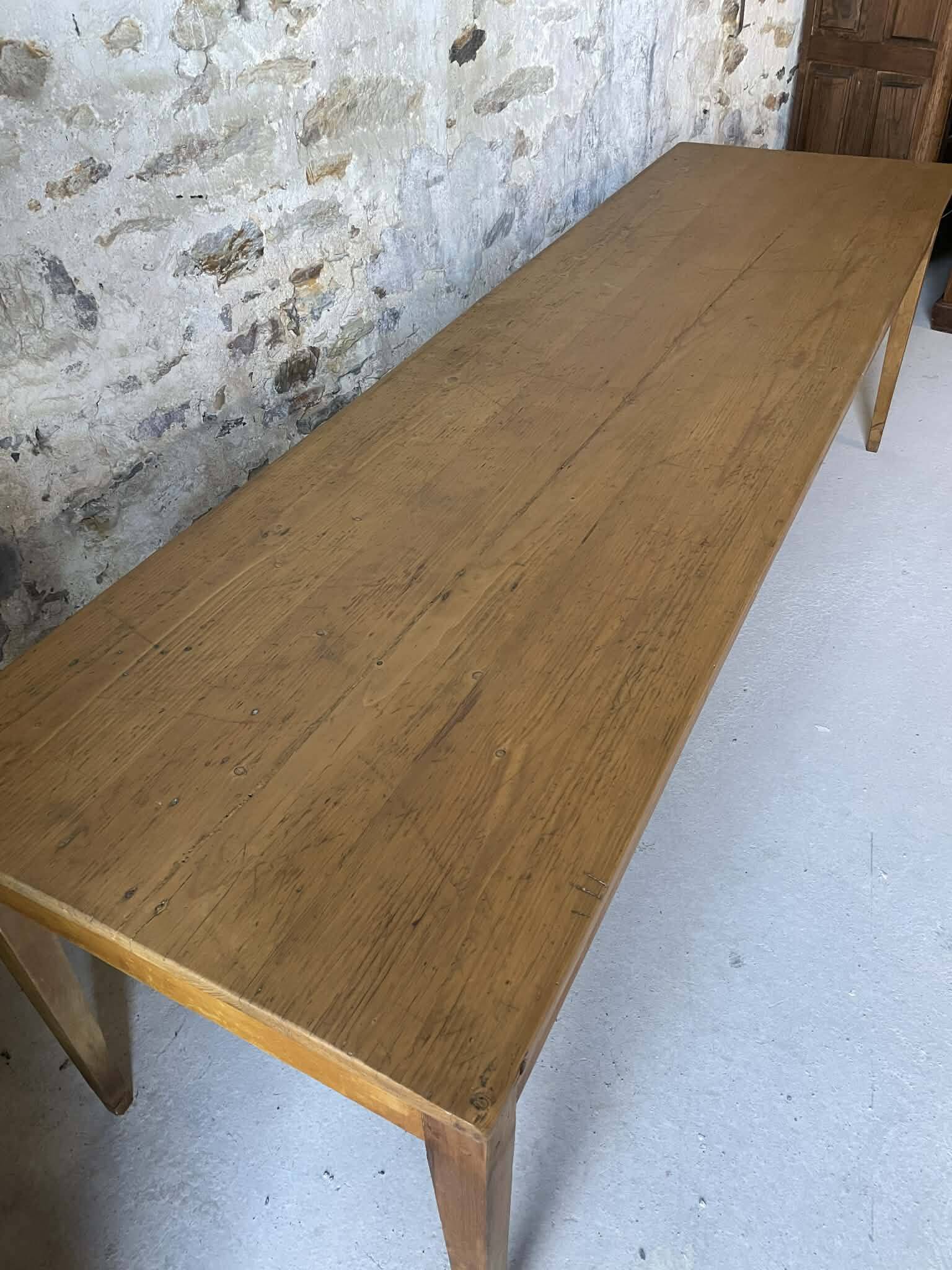 Large antique wooden table with turned legs – 250 cm