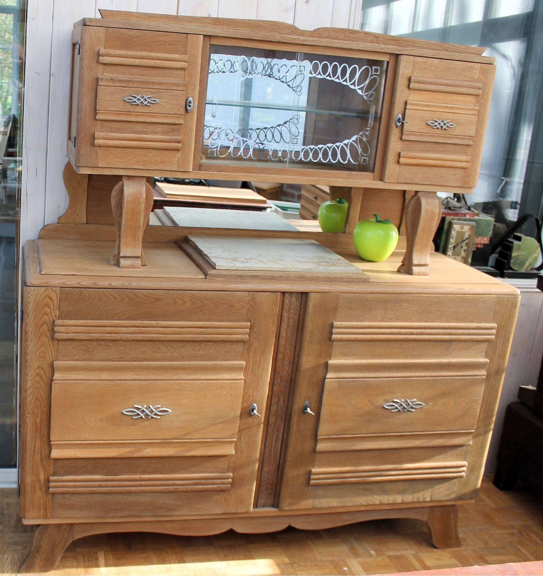 Character cabinet