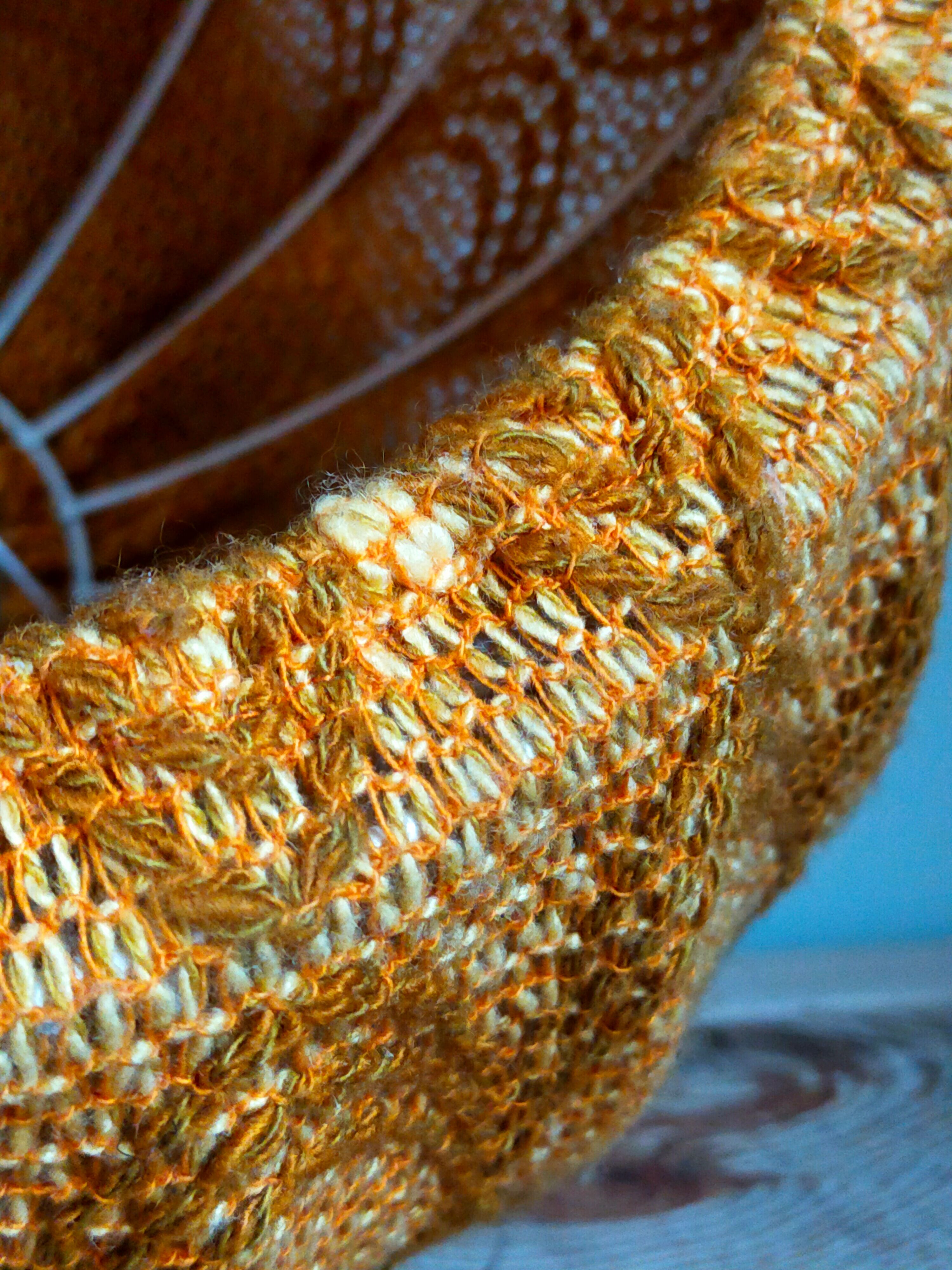 Vintage knit lampshade pendant lamp