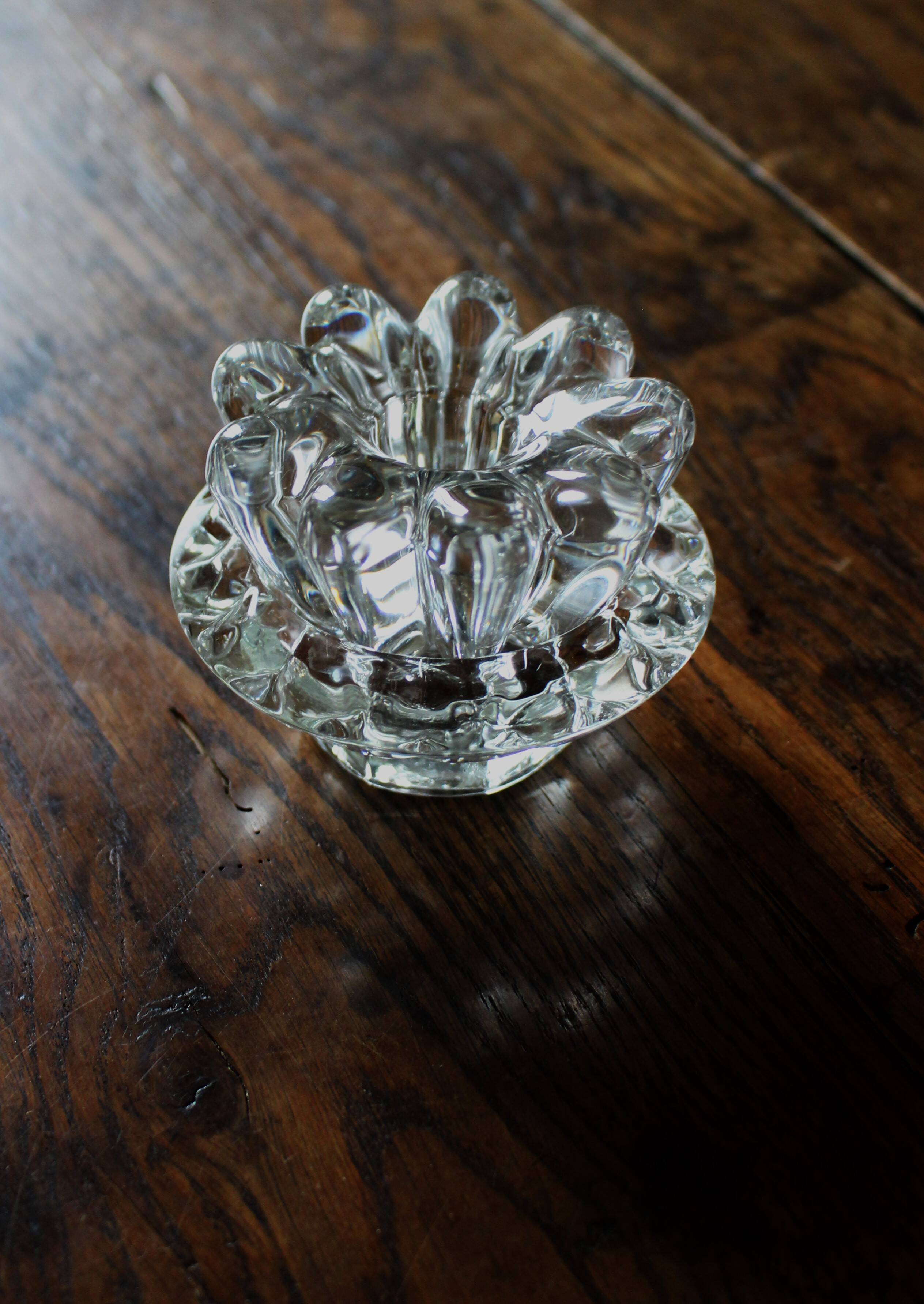 Set of 2 vintage glass candle holders with flower carving
