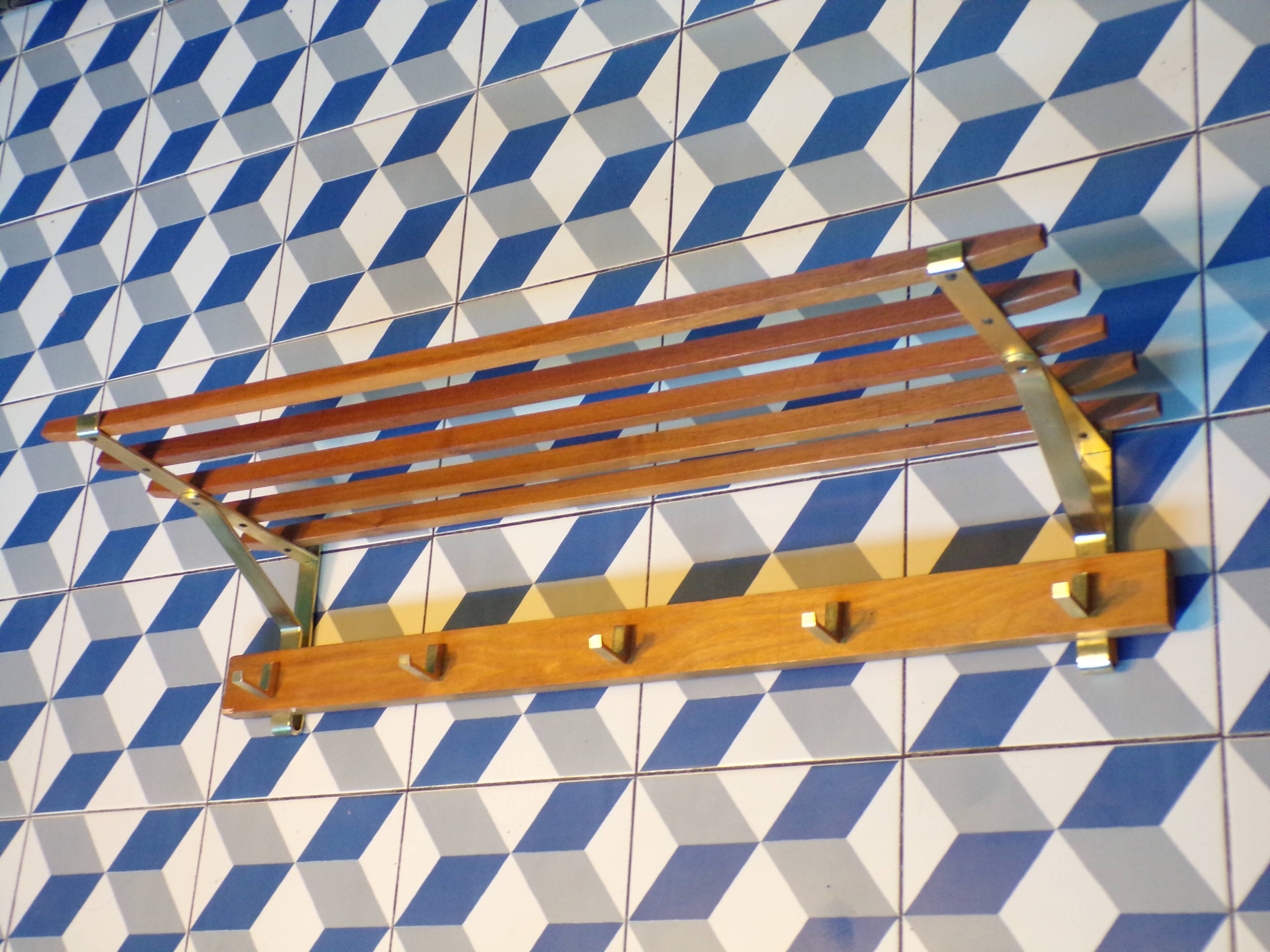 Scandinavian coat rack with shelf