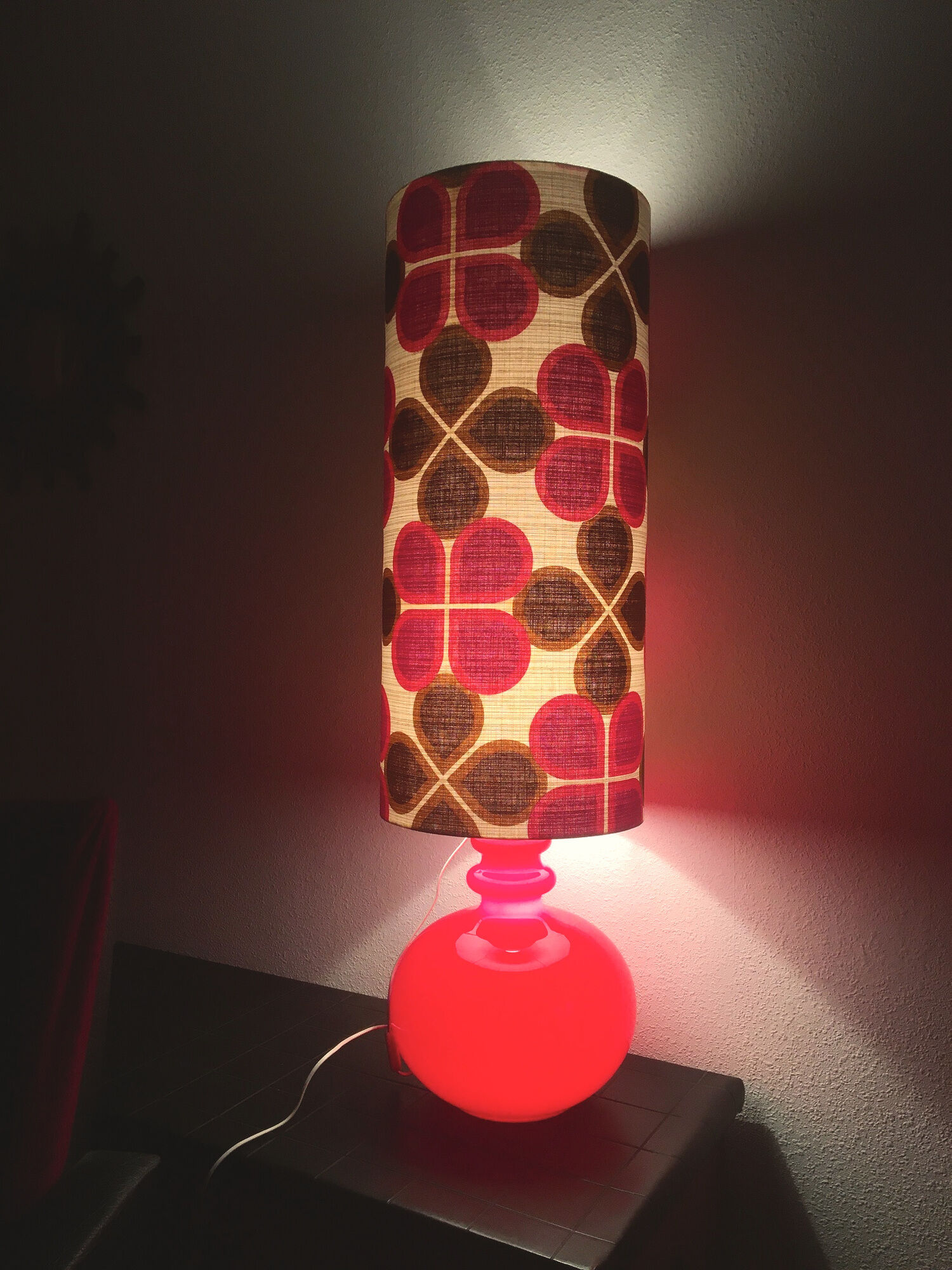 Cordoba floor lamp - red opaline 70s - vintage fabric