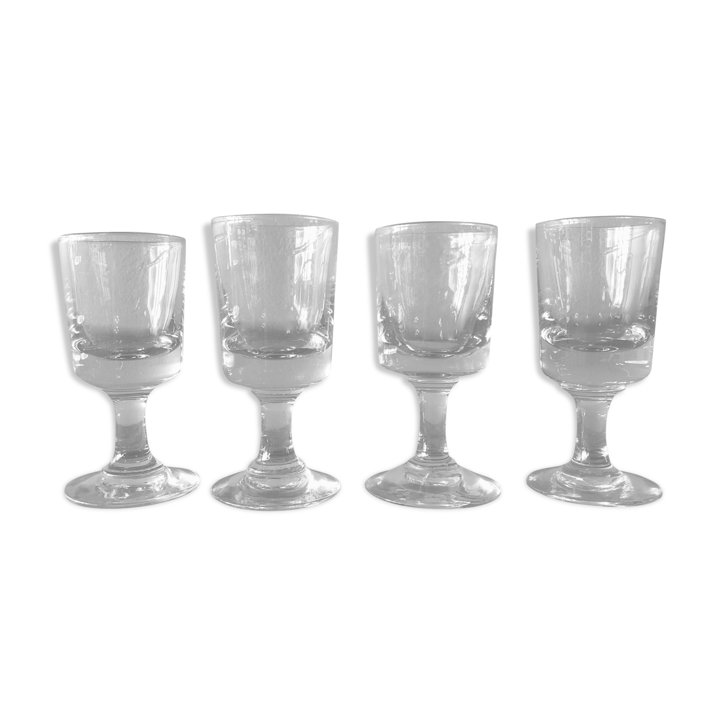 Set de 4 verres à liqueur début XX ème