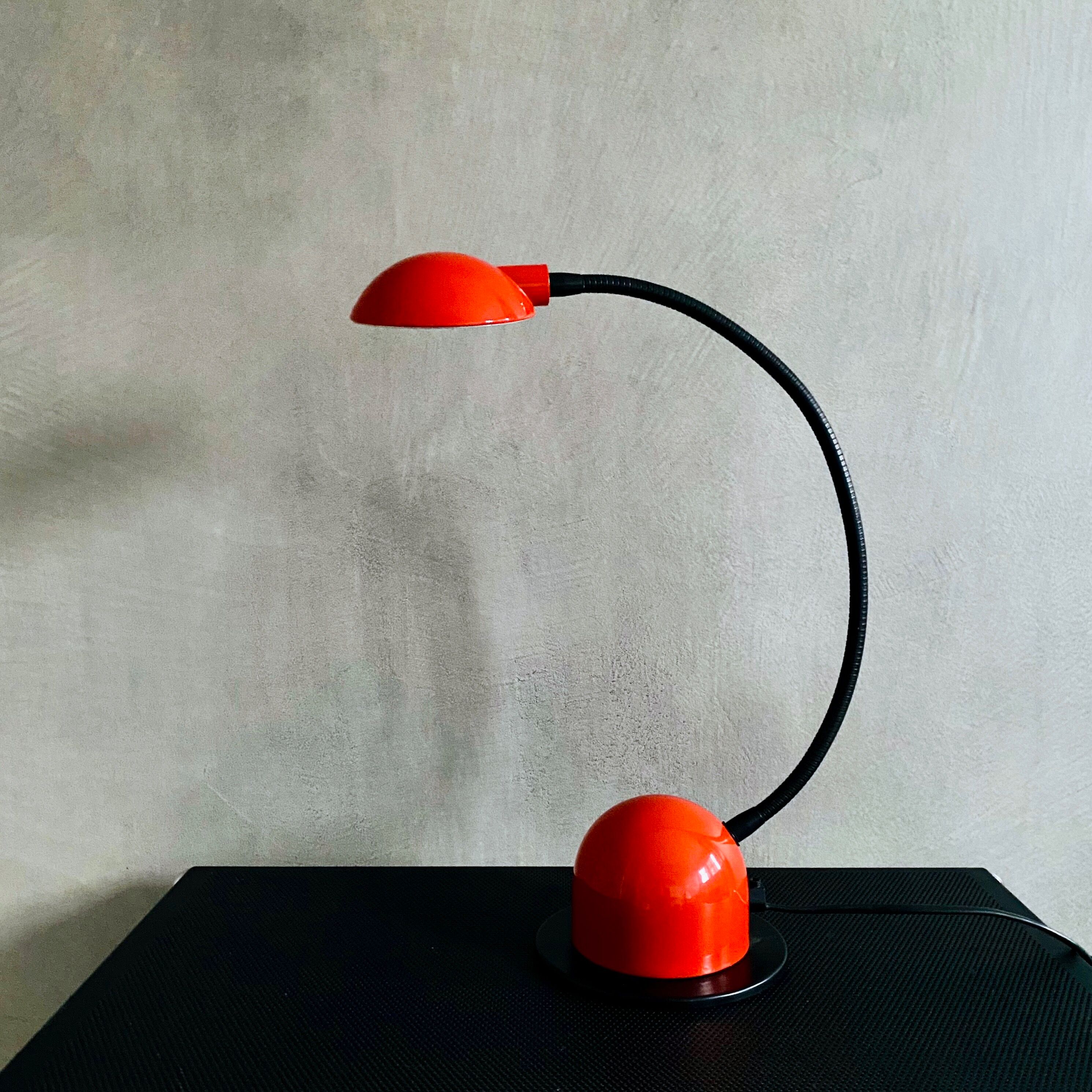 Veneta lumi nueva desk lamp, table lamp, 70's