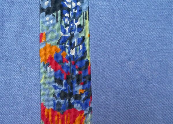 Coussin upcyclé "le brin bleu" - 40x40 cm - lin & canevas