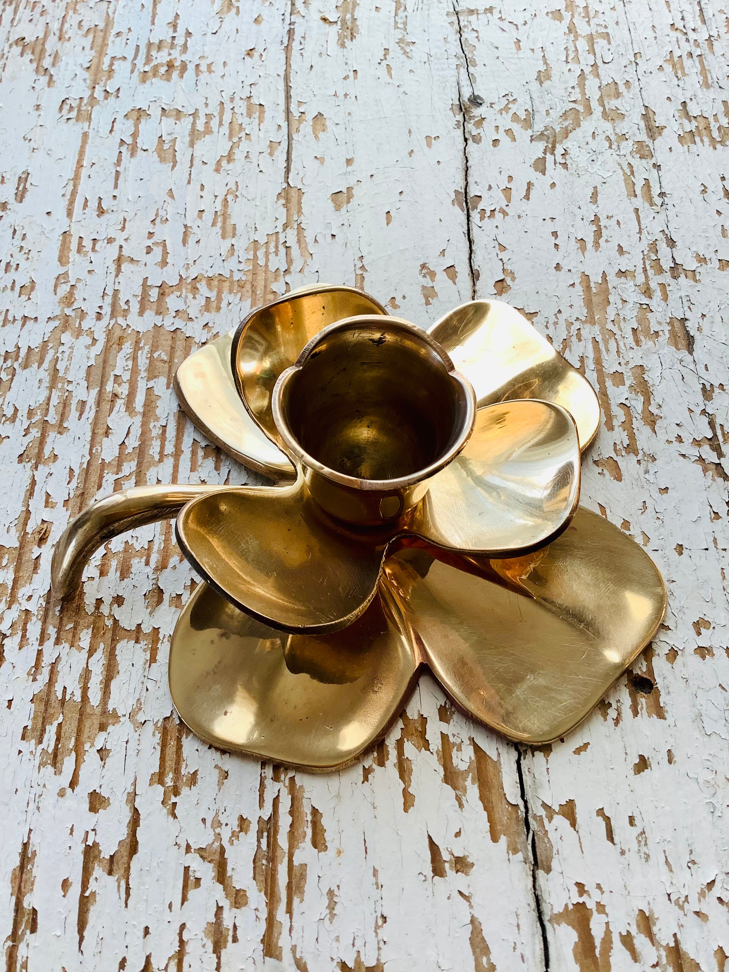 Brass clover candle holder