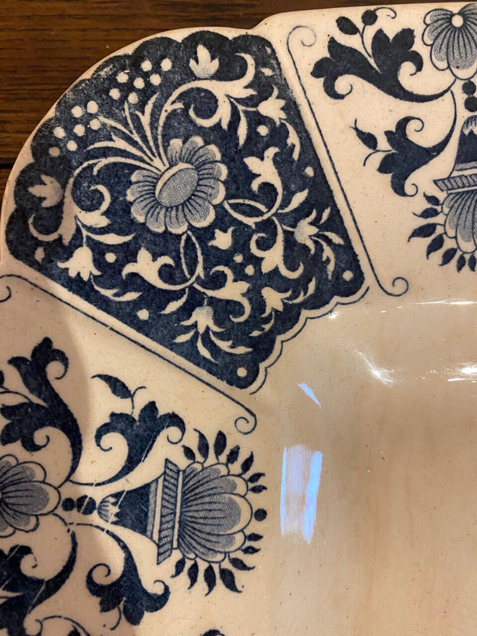 Rectangular dish, Manufacture de Gien, model Carré Bleu