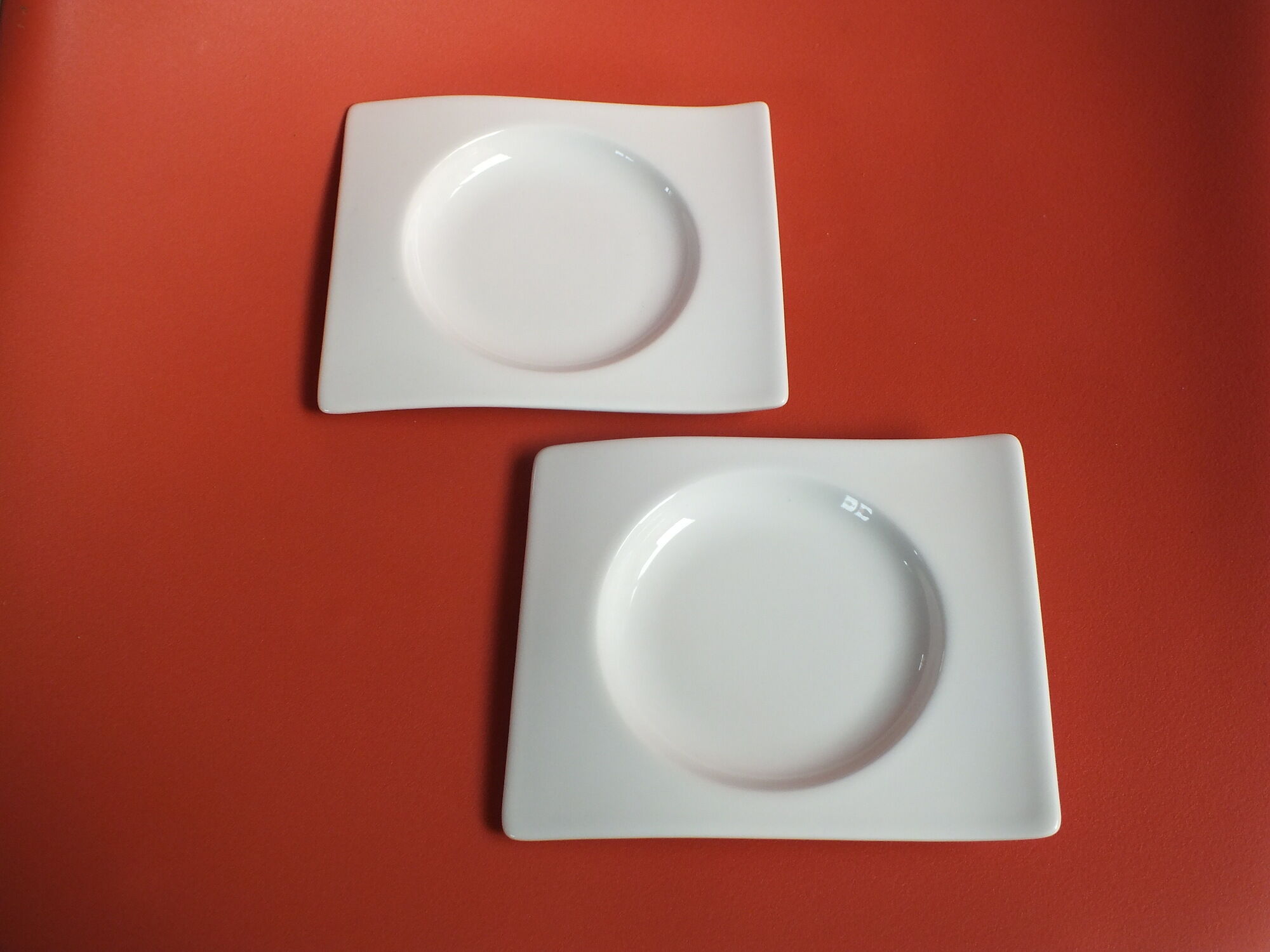 Duo of Villeroy and Boch New Wave Hotwave cups