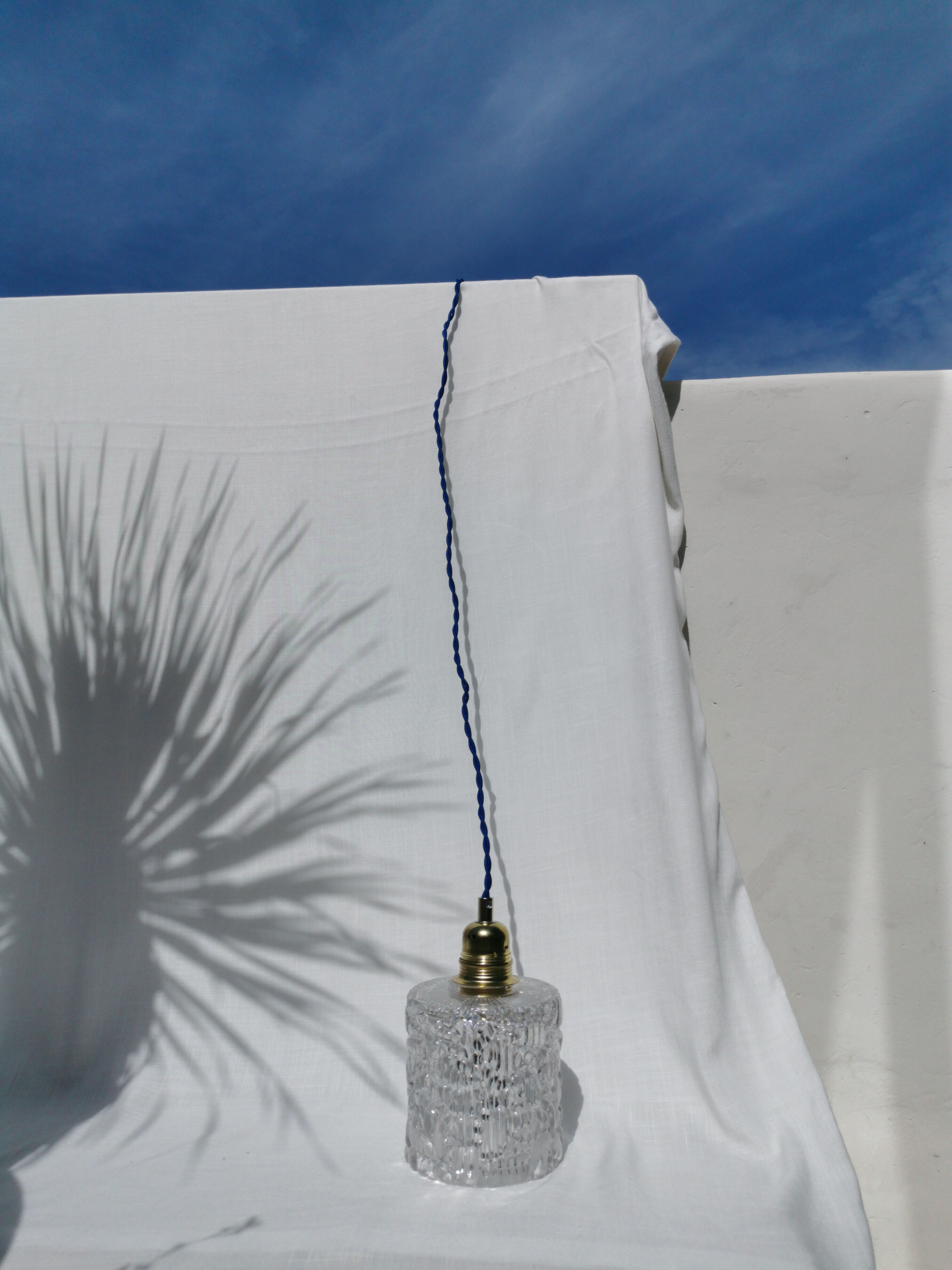 Suspension molded glass 70s