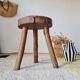 Petite sellette / tabouret ancien en bois brut