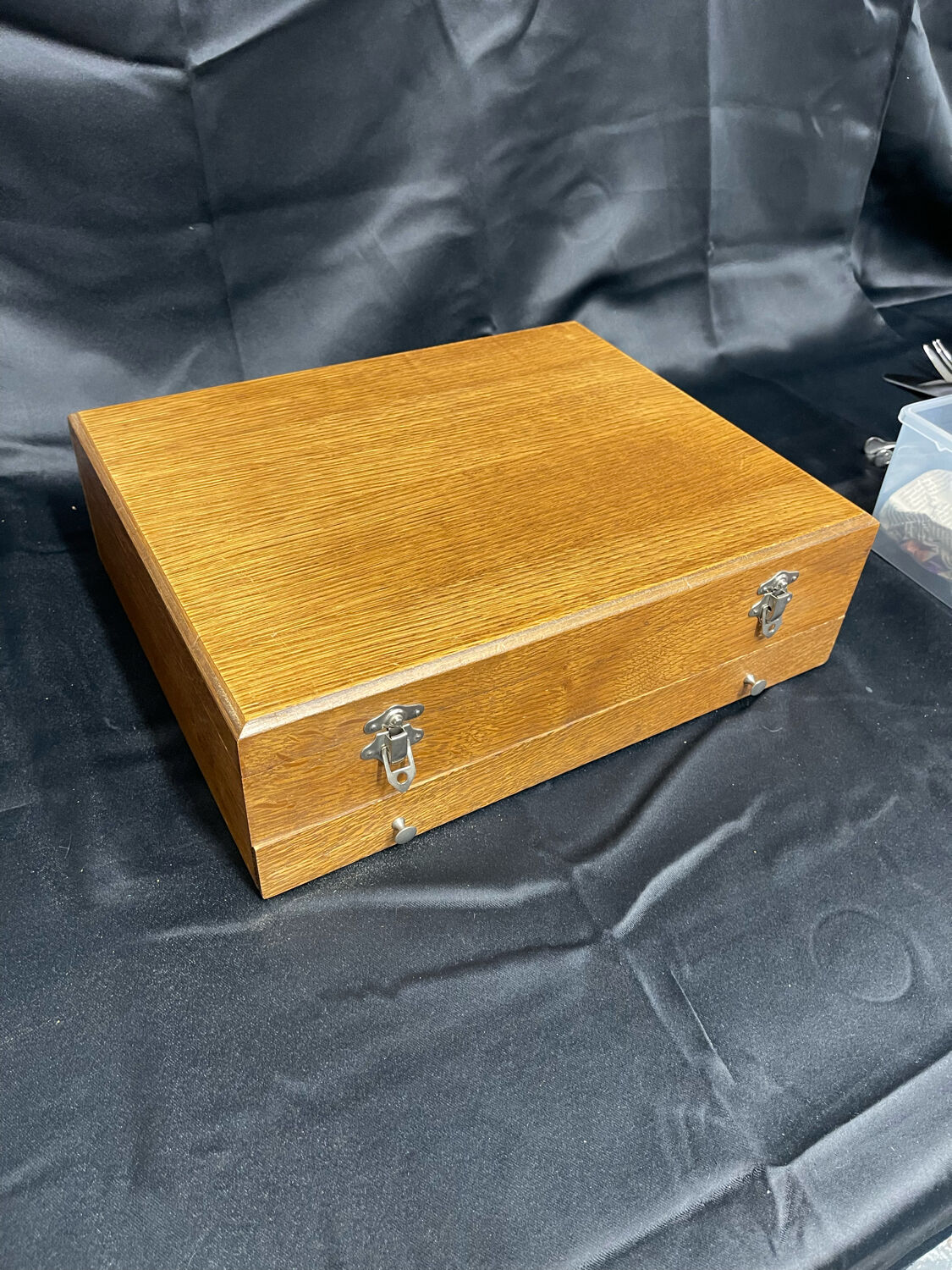 Christofle malmaison housekeeper with silversmith 65 pieces condition close to new