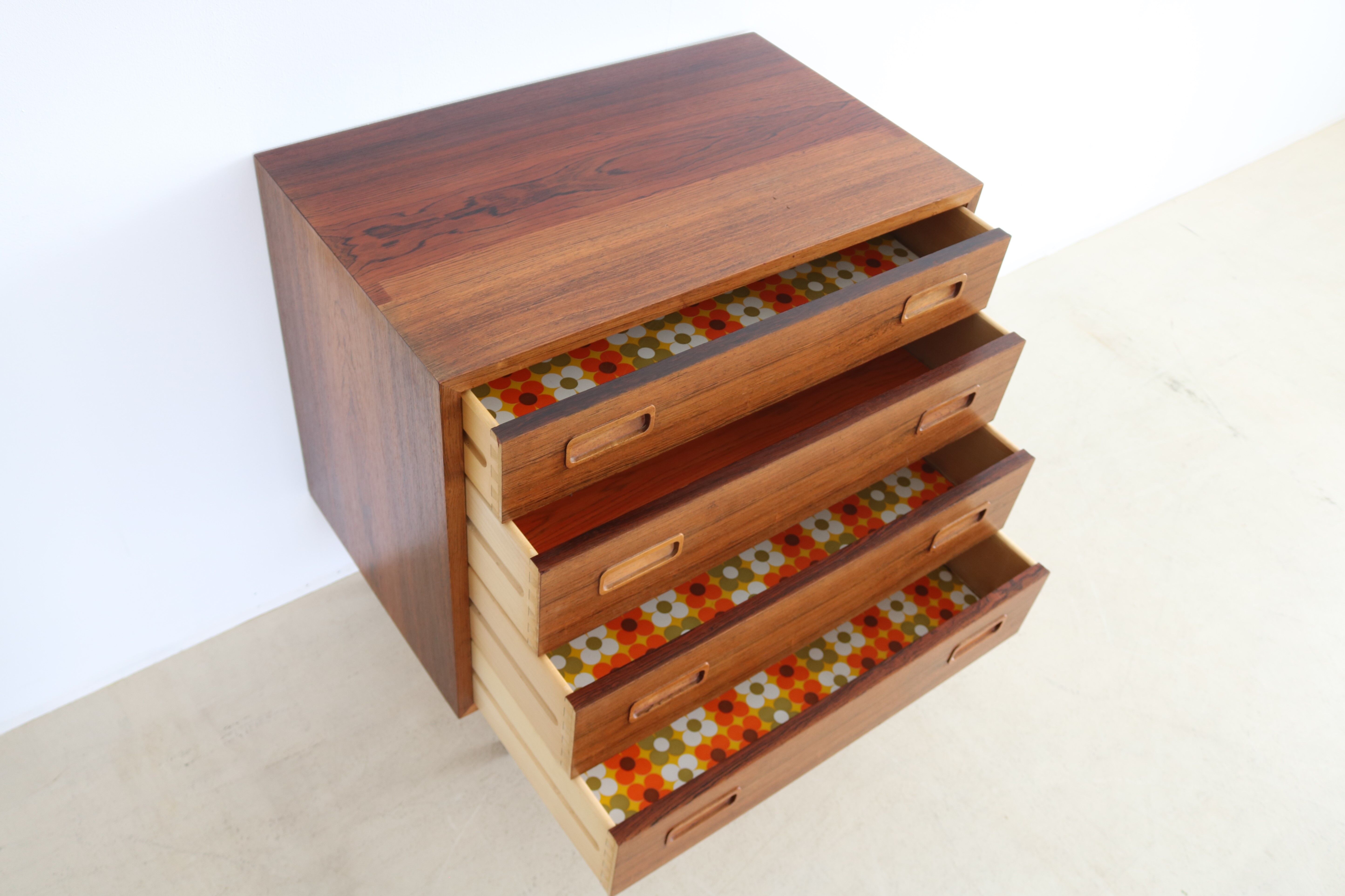 Hundevad chest of drawers