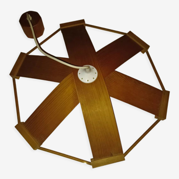 Suspension style scandinave 70's