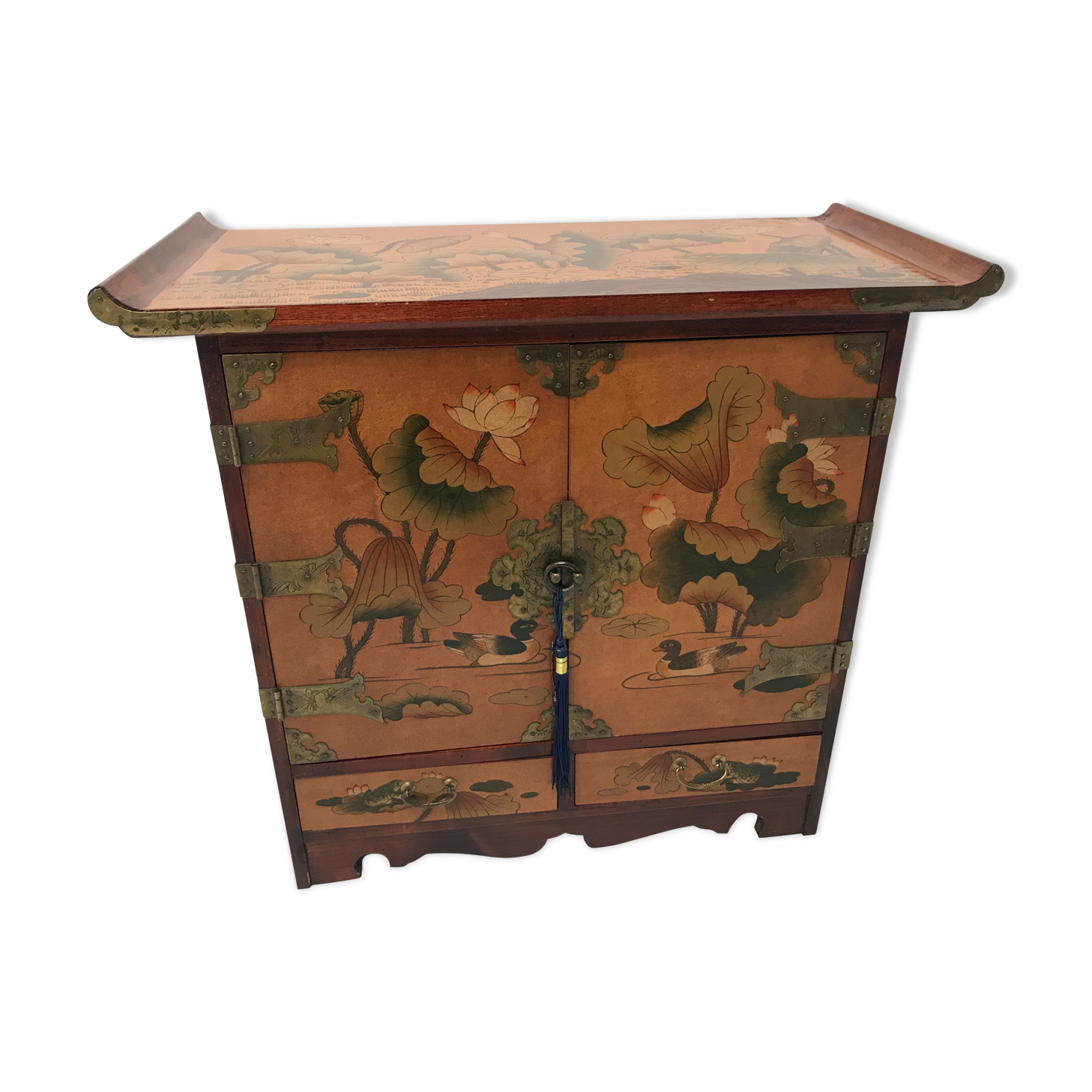 Chinese bedside table with wing top 60s-70s