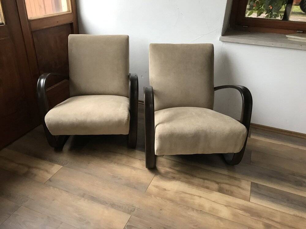 Paire de fauteuils H 269 marron en hêtre et tissu par Jindrich Halabala (années 1930)