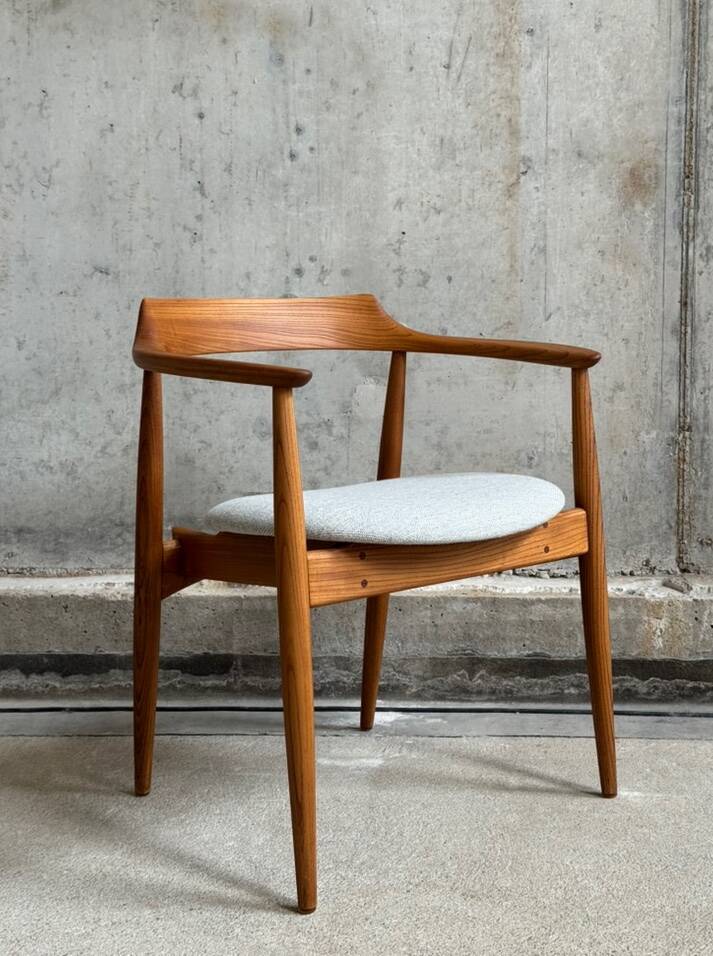 Armchair ST-750 by Arne Wahl Iversen for Niels Eilesrsen, Denmark