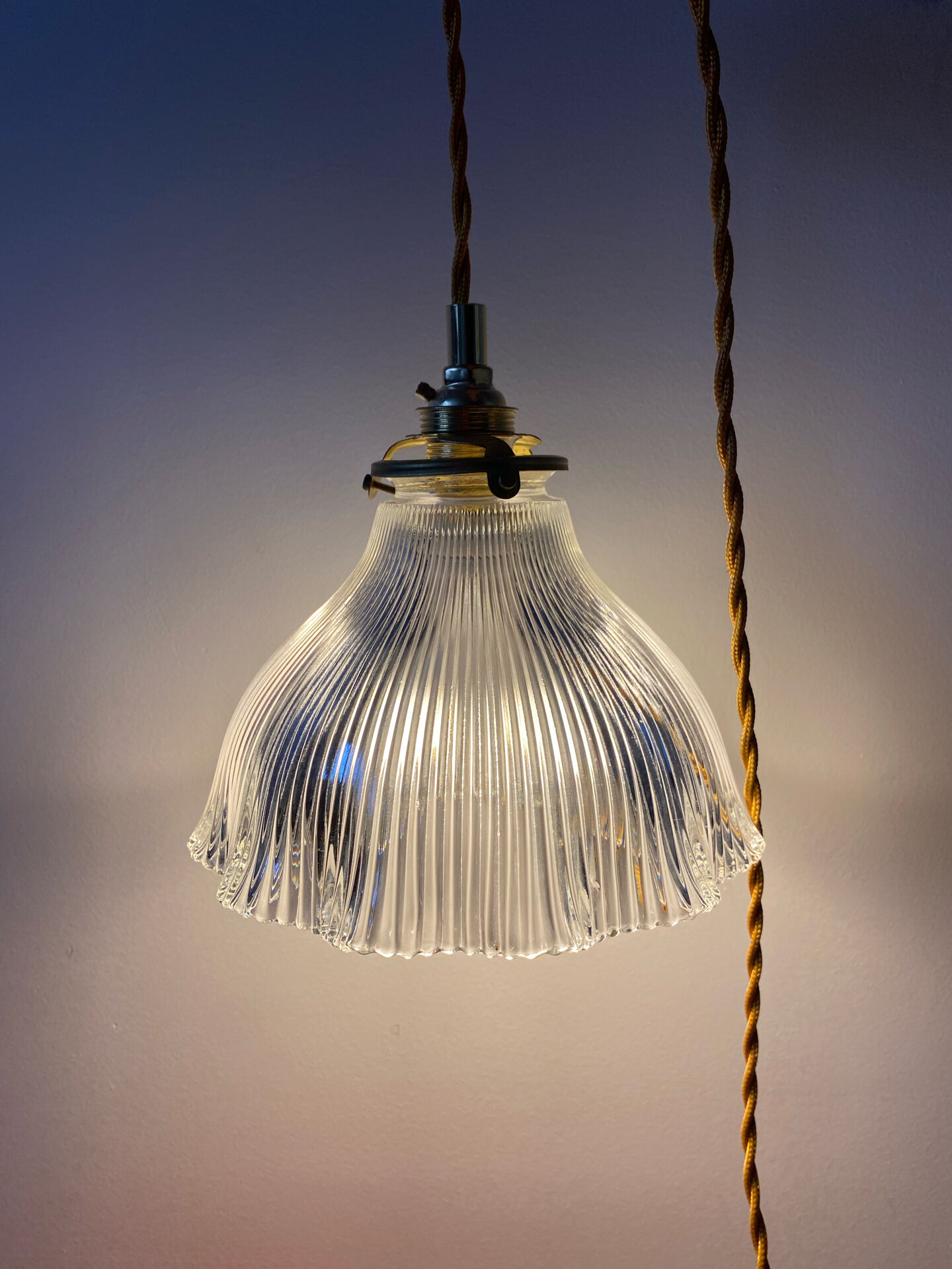 Suspension abat-jour vintage holophane