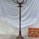 Baumann parrot coat rack