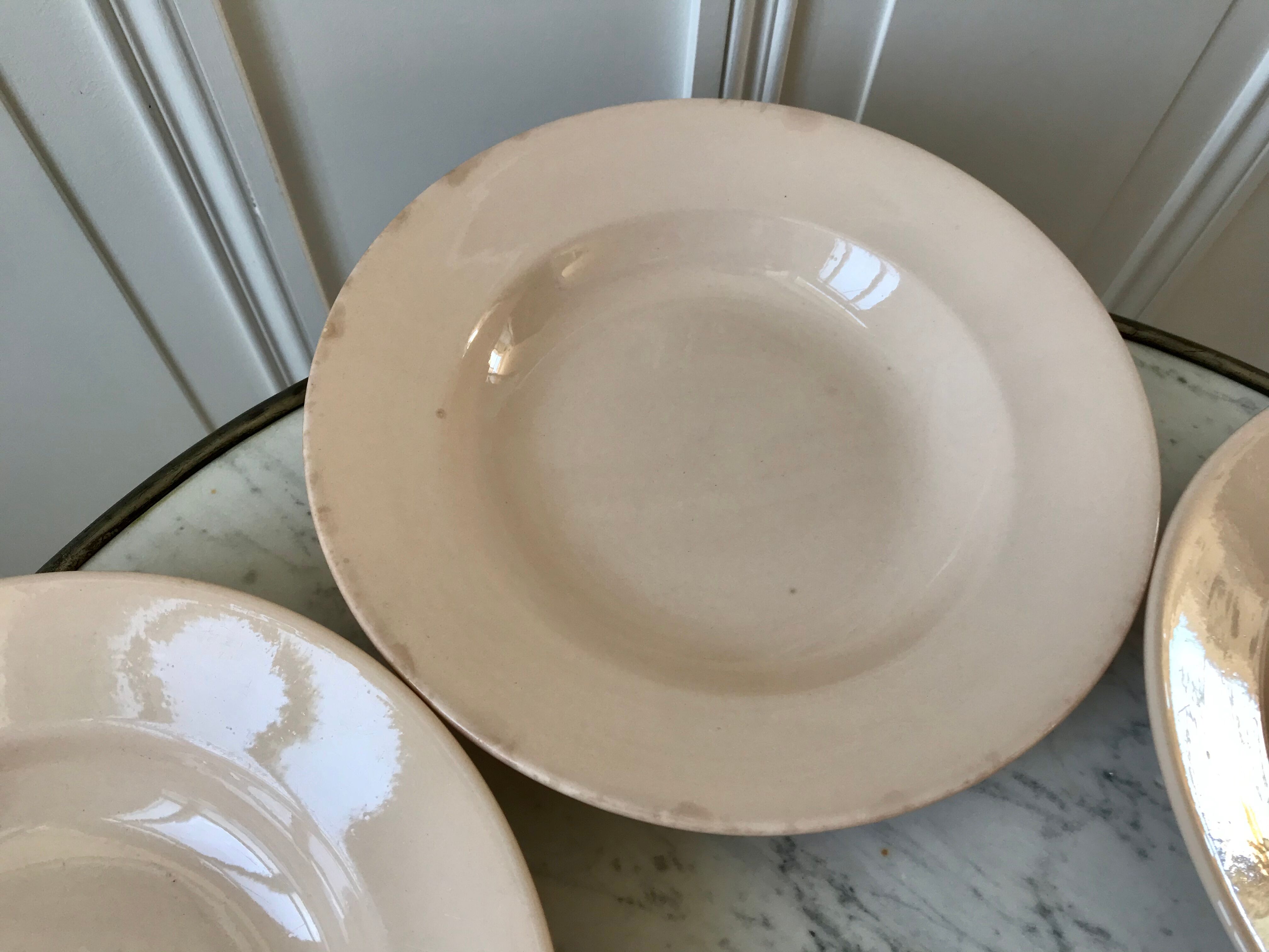 Lot de 5 assiettes creuses rose pâles Digoin Sarreguemines années 40