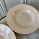 Lot de 5 assiettes creuses rose pâles Digoin Sarreguemines années 40