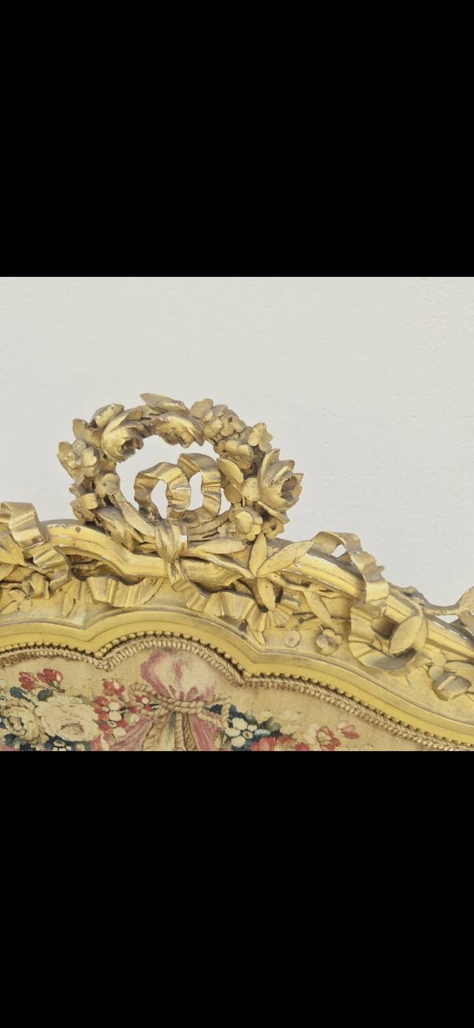 Louis XVI period 18th century fireplace screen in gilded wood