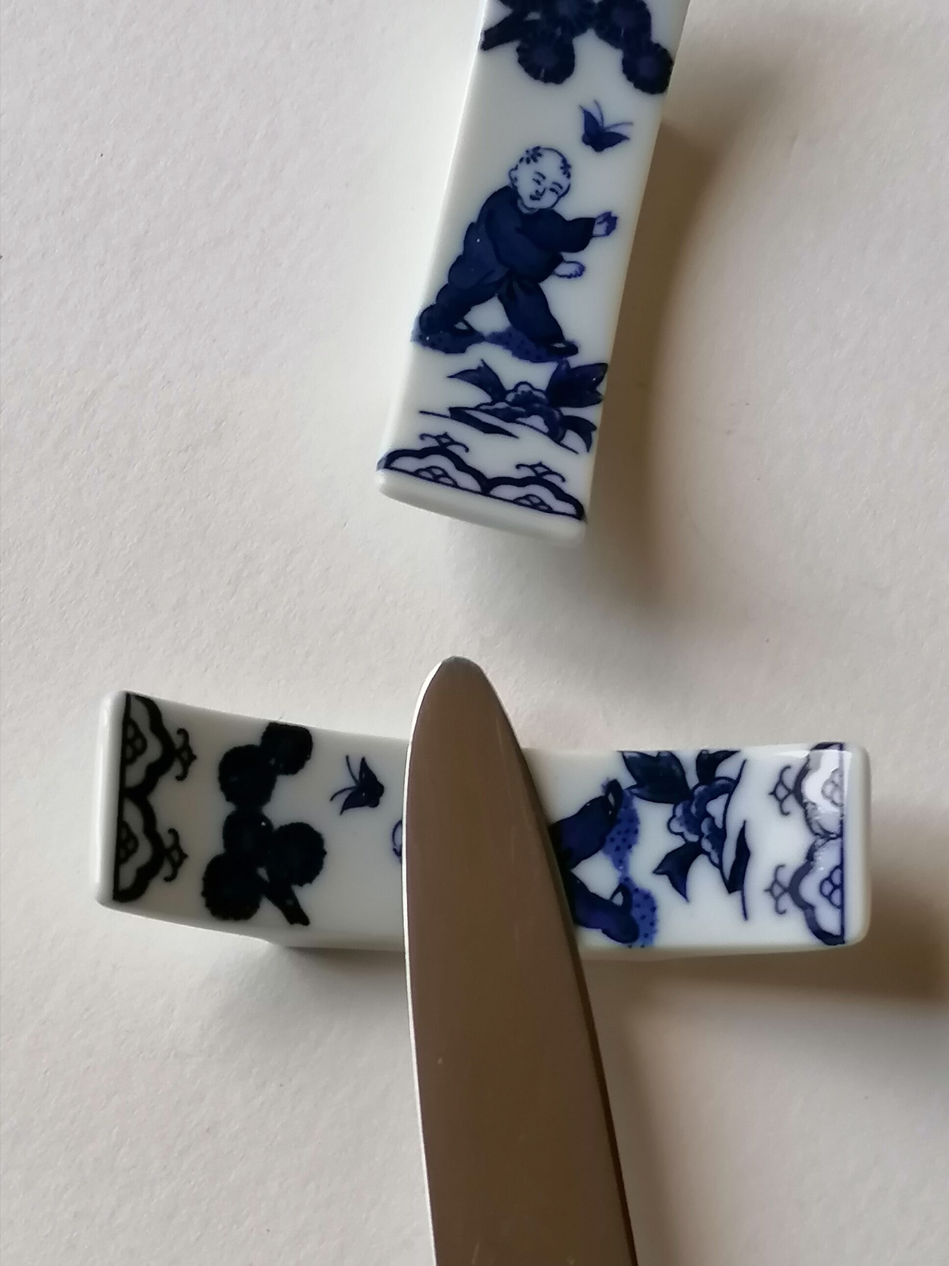 6 porcelain knife holders from Japan