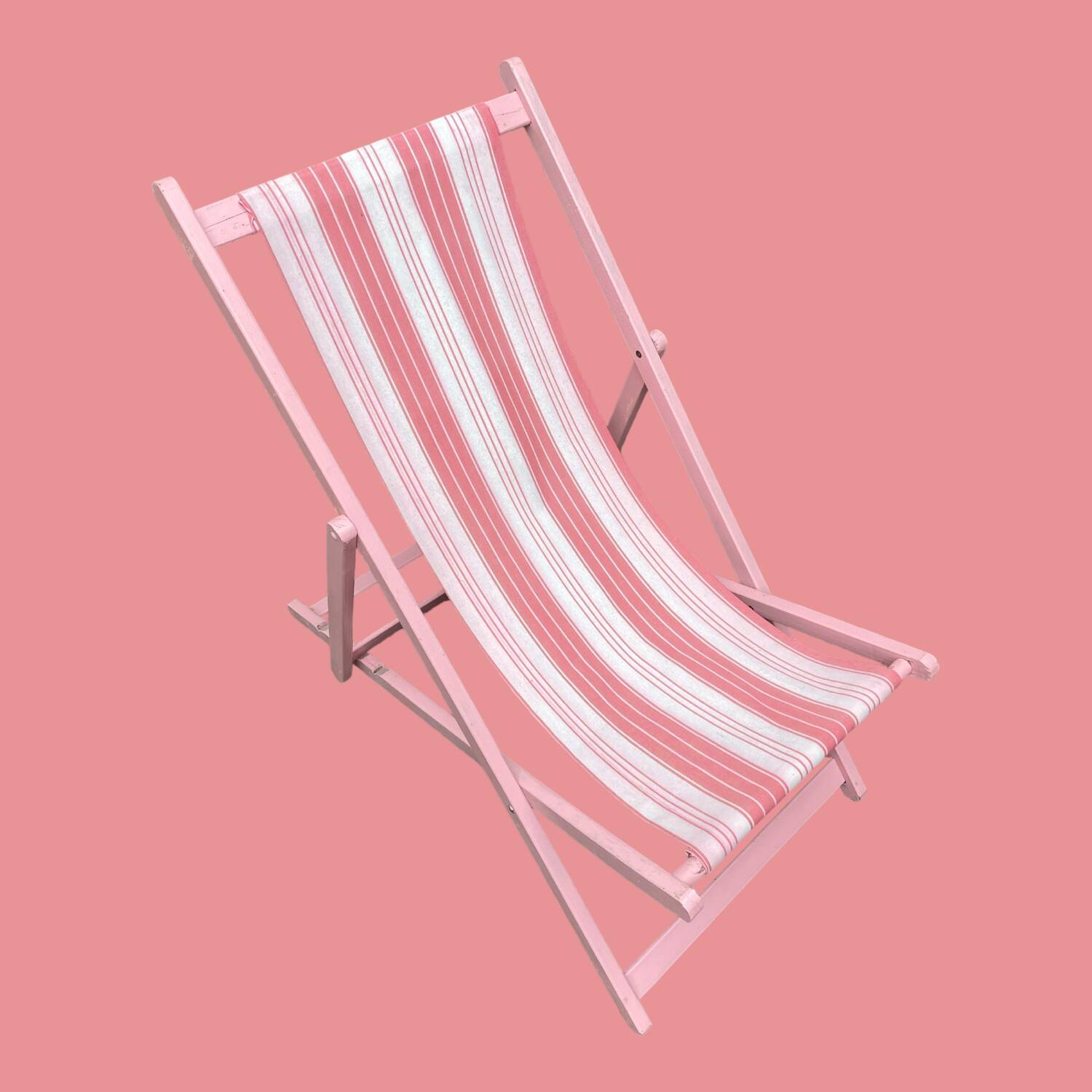 Vintage folding deck chair