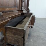 Kussenkast rosewood wardrobe from the late 17th century