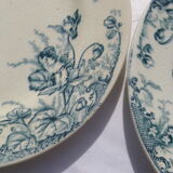 8 Flat plates in Clairefontaine Léon Grave earthenware Cyclamens model