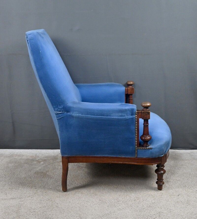 Fauteuil bergère en noyer – début XXe