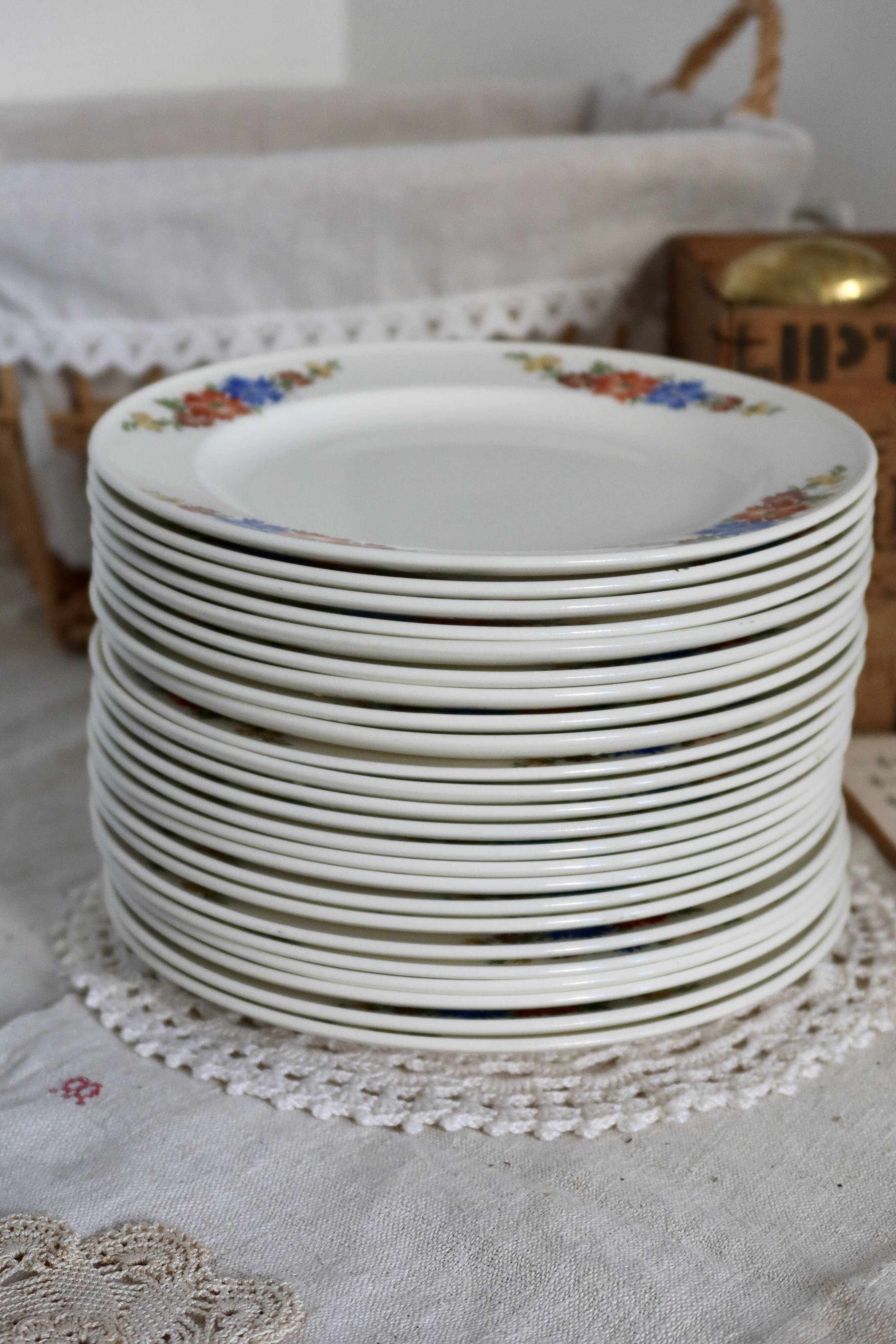 6 Royal Sphinx Maastricht earthenware dessert plates made in Holland earthenware polychrome floral pattern