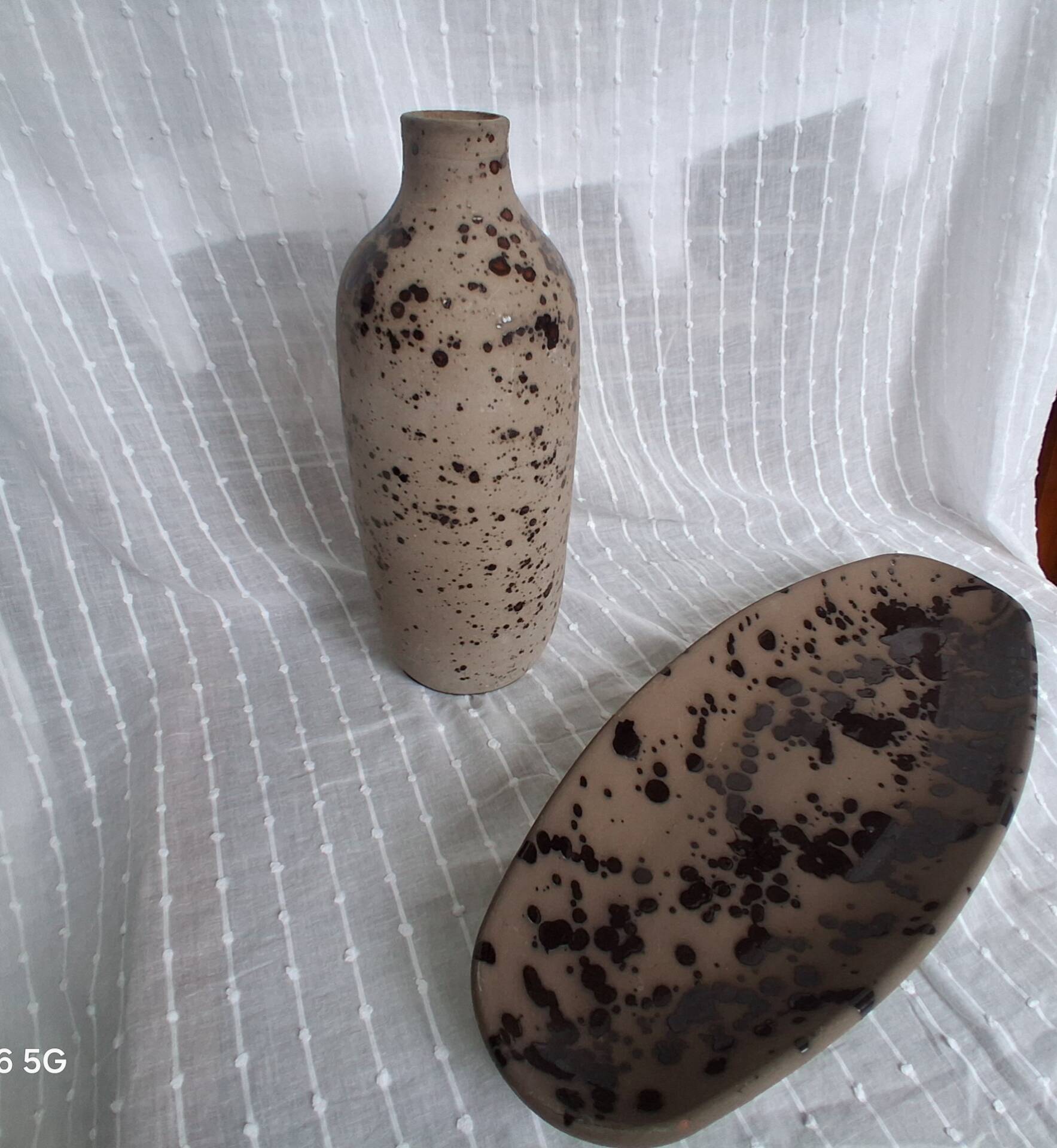 Large ceramic Aztec-Chehoma catchall and vase.
