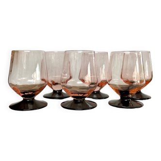 6 small pink glasses with black stem