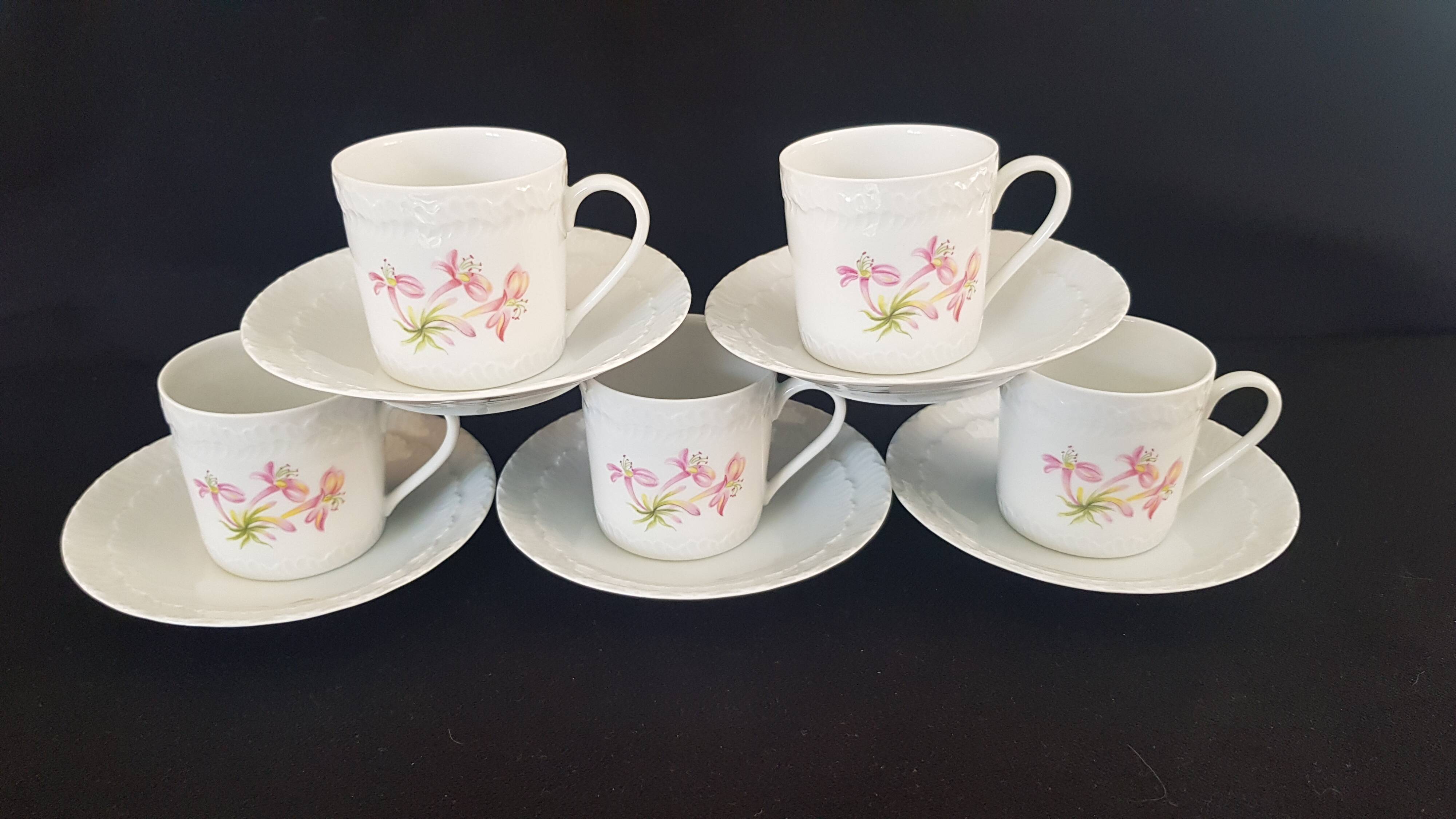 Set of five coffee cups and saucers, Limoges, Goumot Labesse