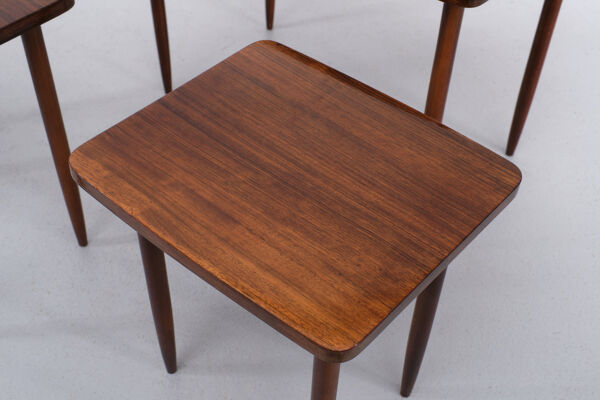 Tables gigognes Mimi Fortuna Hollande des années 1960
