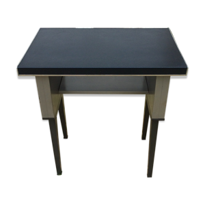 bureau en métal pour