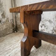 Paire de bancs noyer 1900