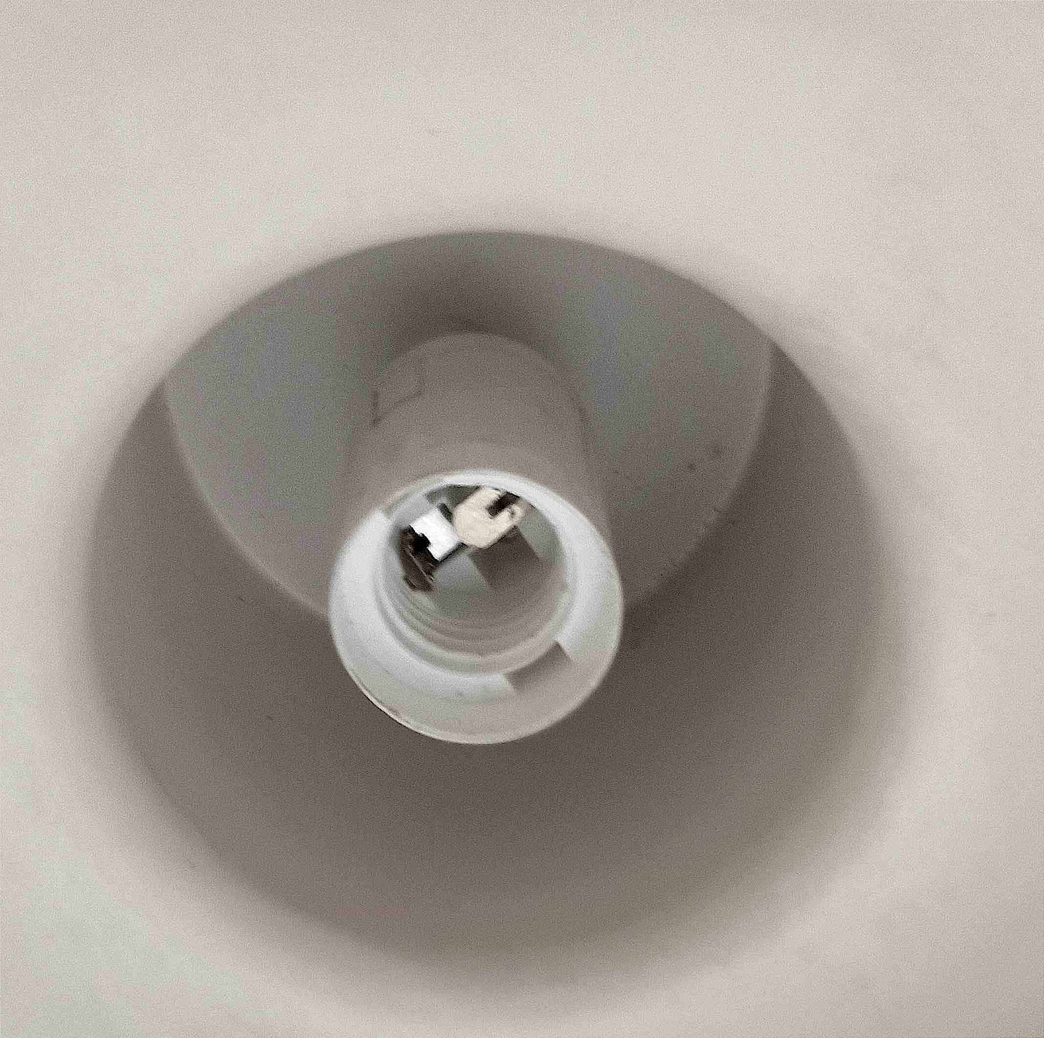 White lacquered chandelier Italian design 80s Diameter 50 cm