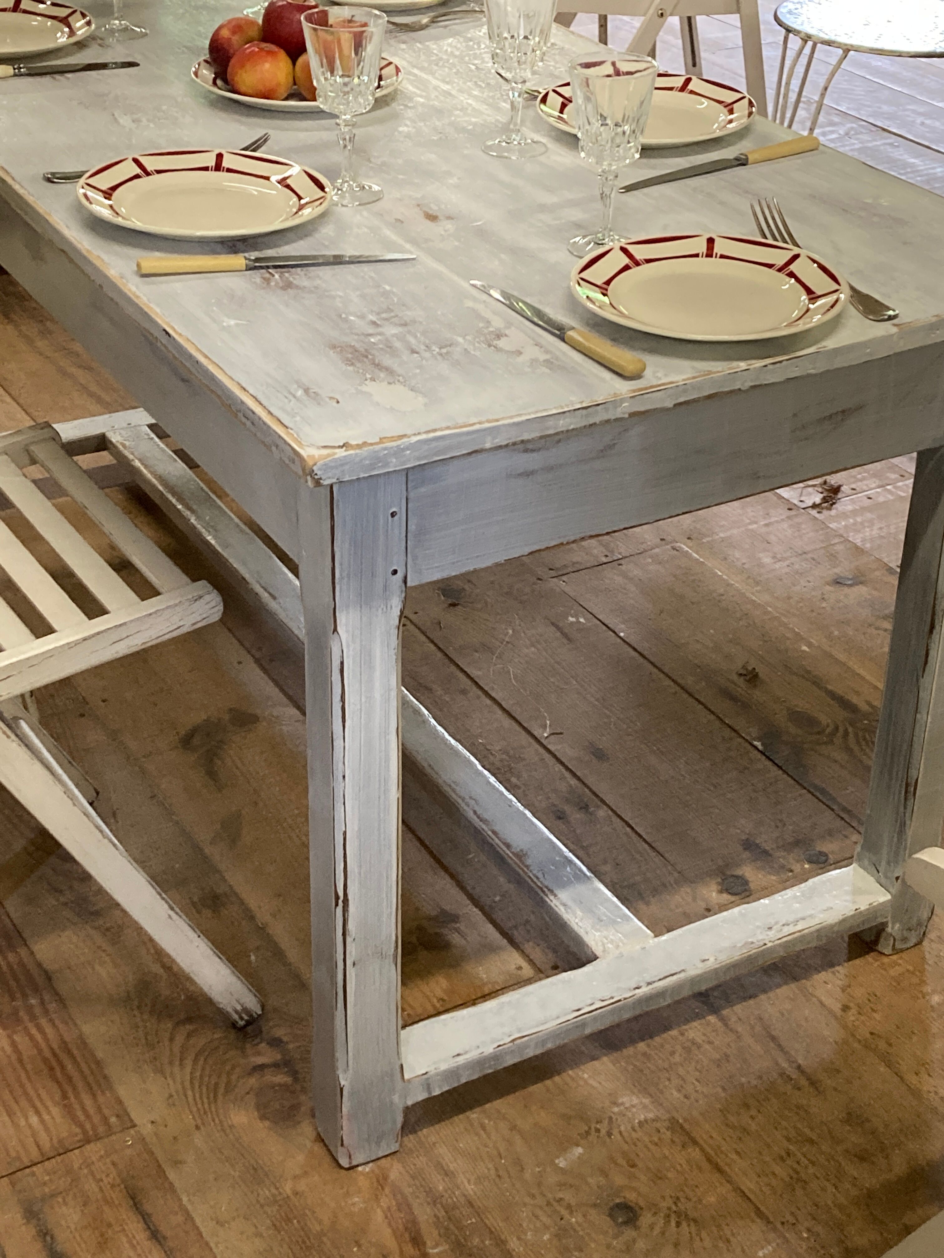 Farmhouse table 6 people white patinated in rectangular solid oak