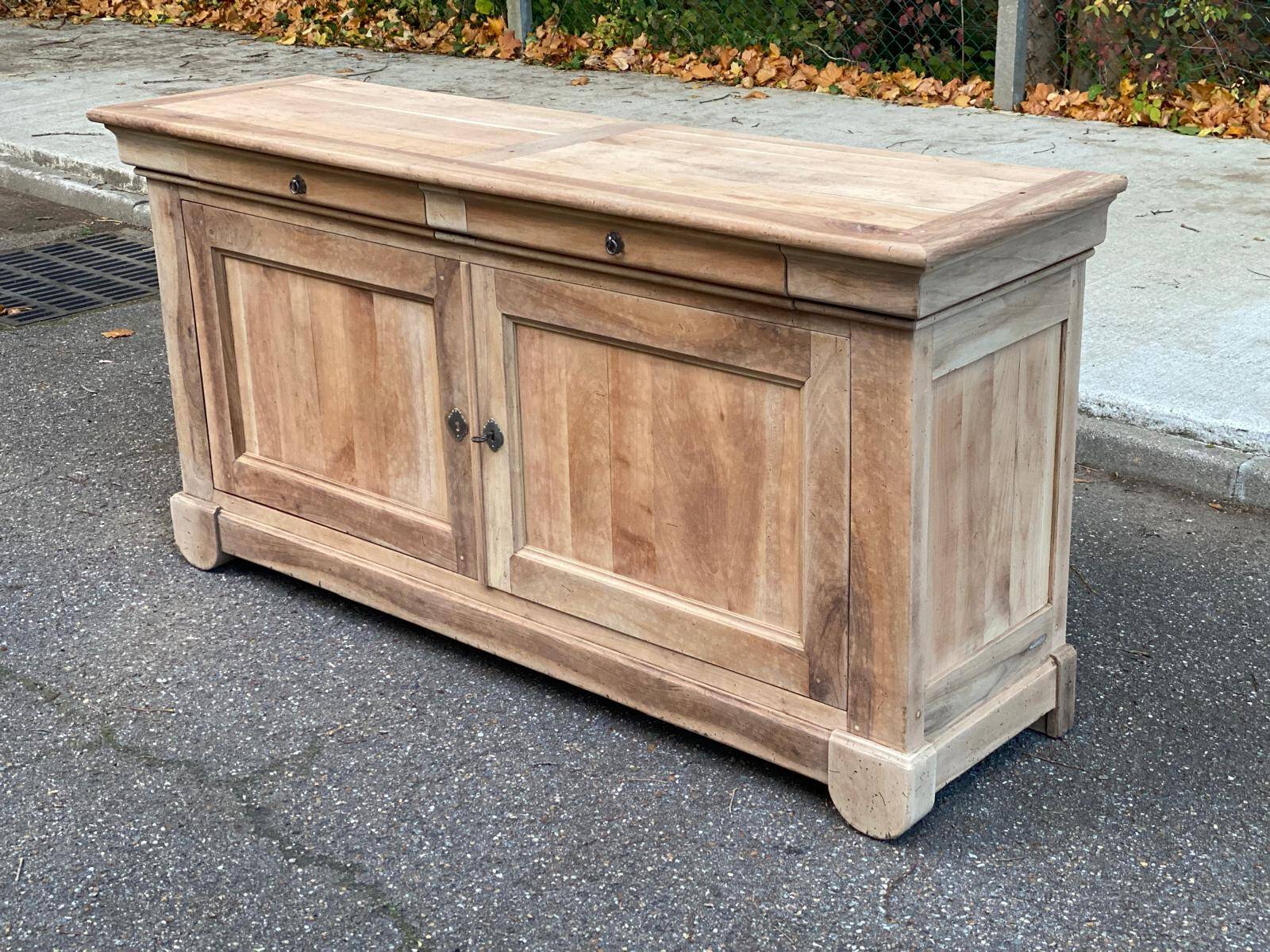 Restored solid wood buffet in the 18th-century Louis Philippe style, 180cm