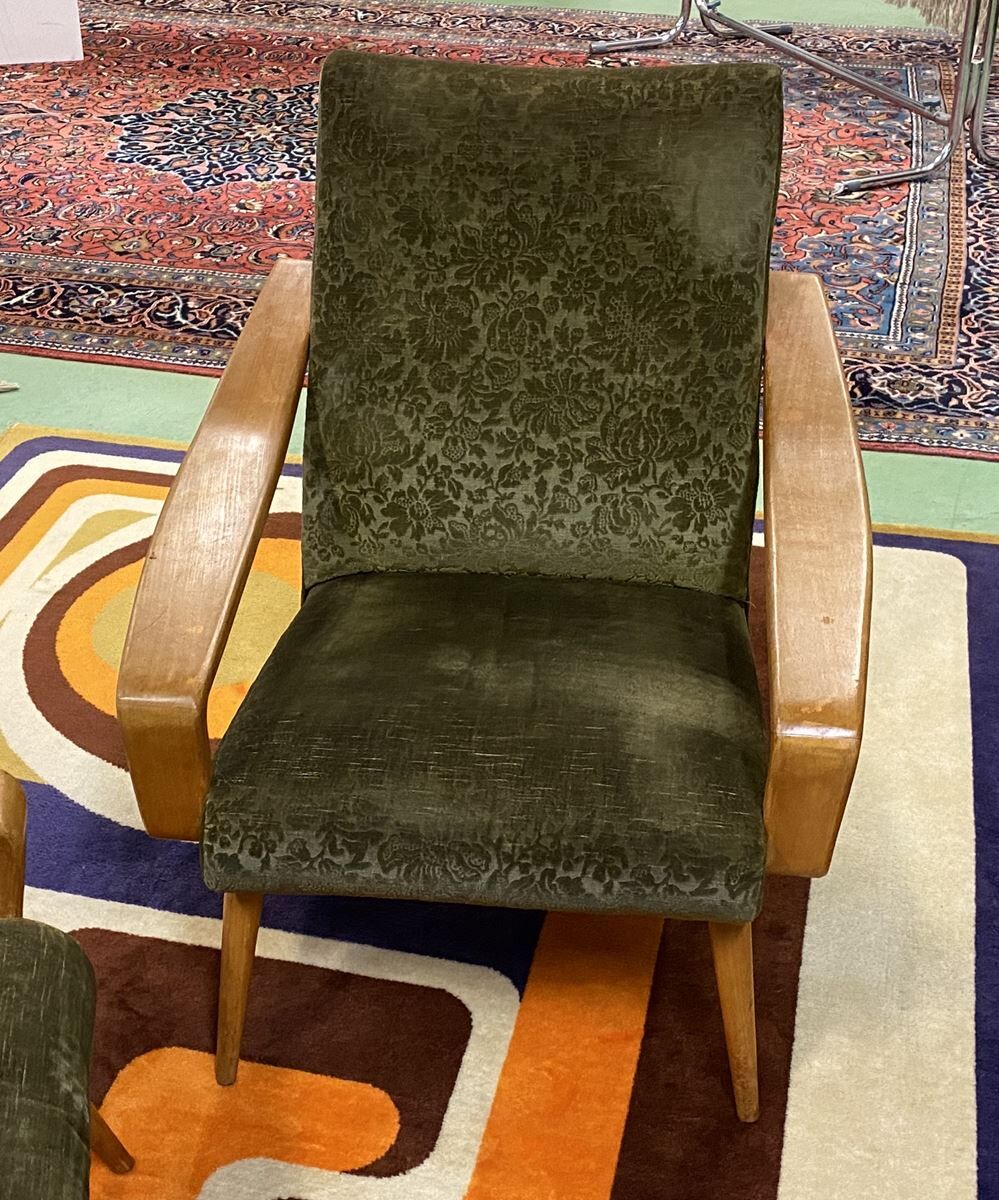 Pair of 70-foot compass chairs