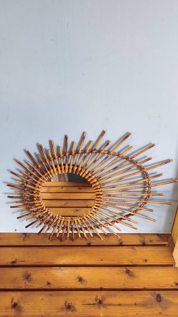 Miroir soleil asymétrique en rotin - vintage 1960
