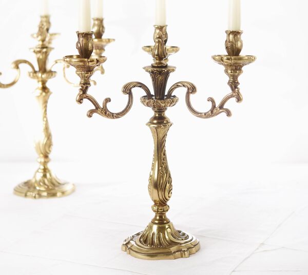 Paire de candélabres anciens à 6 bras en bronze, XIXᵉ siècle