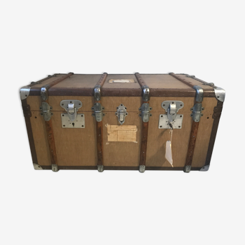 Travel trunk